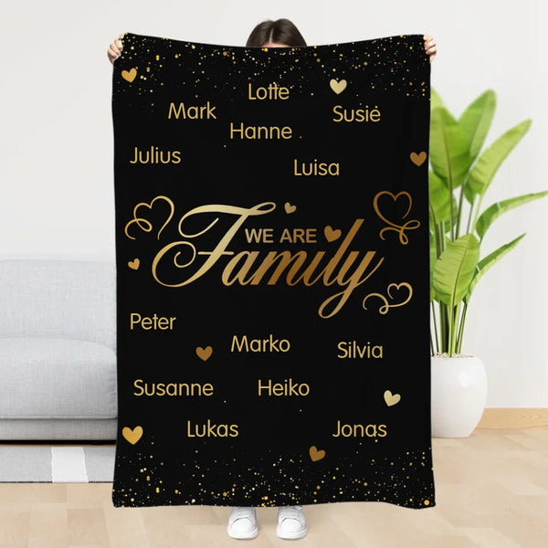 Personalisierte Kuscheldecke 100x150cm personalisierbar - gefertigt von Love & Faith