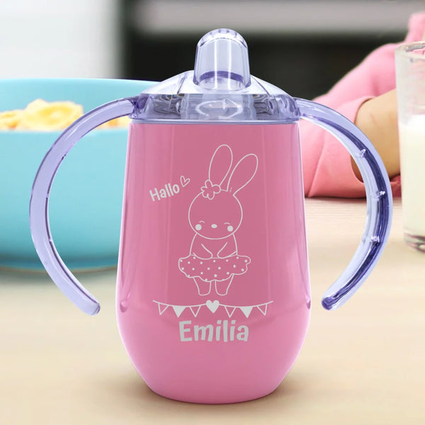 Personalisiertes Babytrinkbecher mit Namen als Geburtsgeschenk - gefertigt von Love & Faith