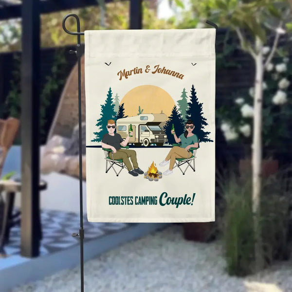 Camping Couple - Paar-Gartenflagge