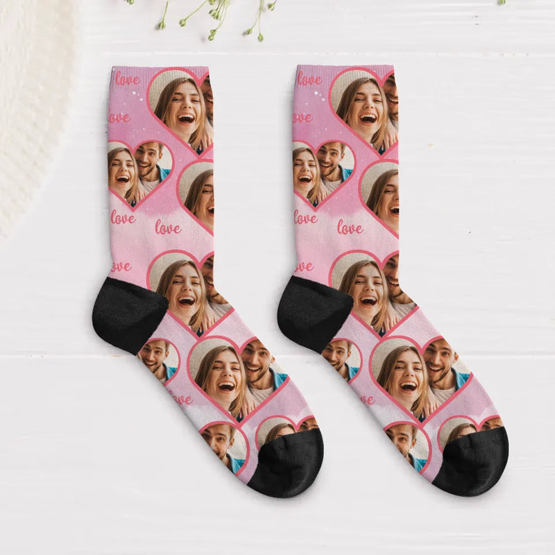 LOVE - Personalisierte Socken mit eigenem Foto in Herzform