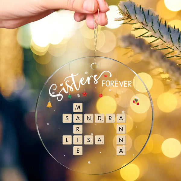 Transparenter Weihnachtsbaumschmuck mit Namen in Scrabble Design - gedruckt von Love & Faith